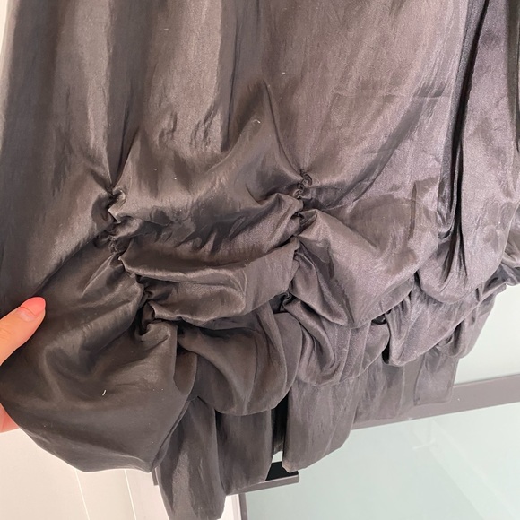 Unique bubble dress - Picture 3 of 9